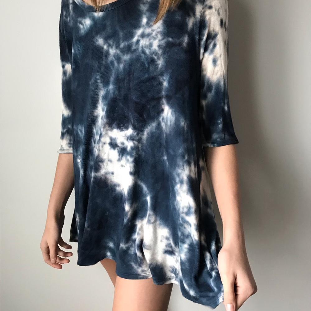 Blue Tye-Dye Top